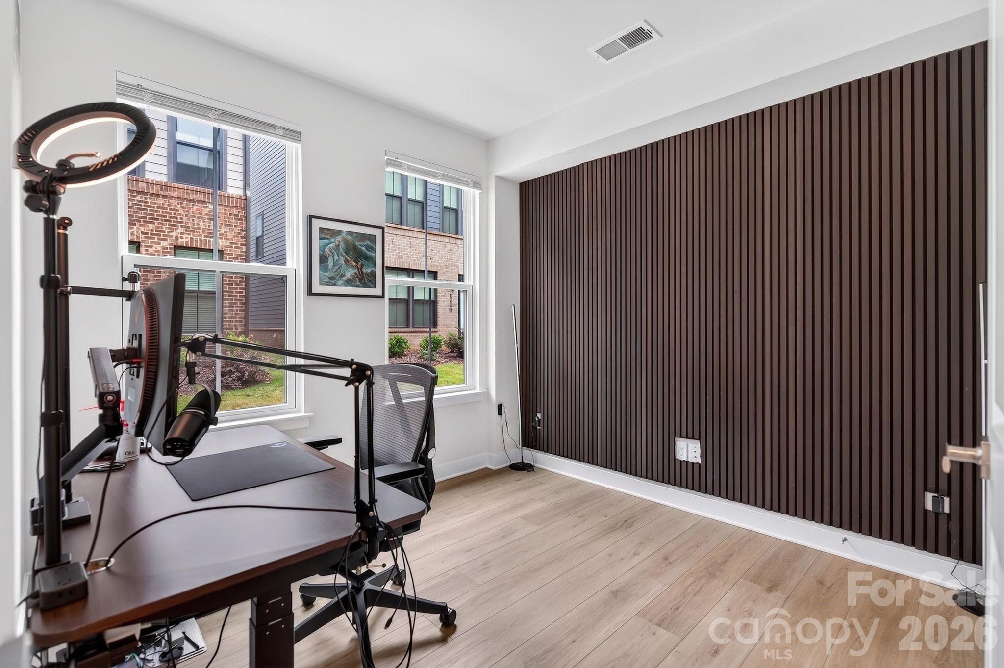 6019 Fonsac Lane Unit: 2007A