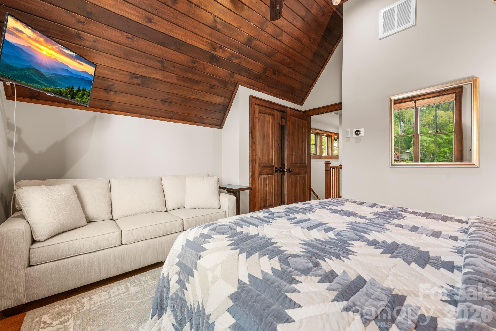 92 White Eagle Trail