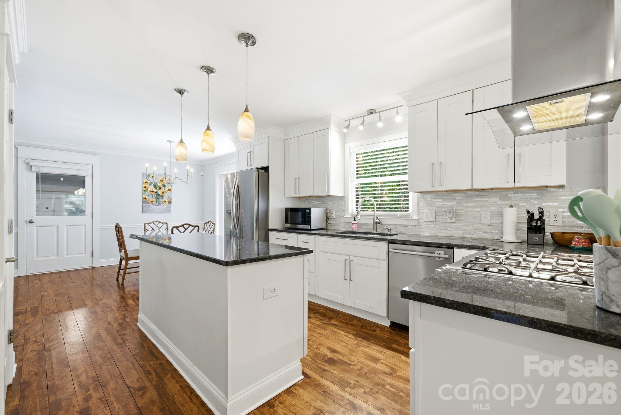 6217 Eagle Claw Court