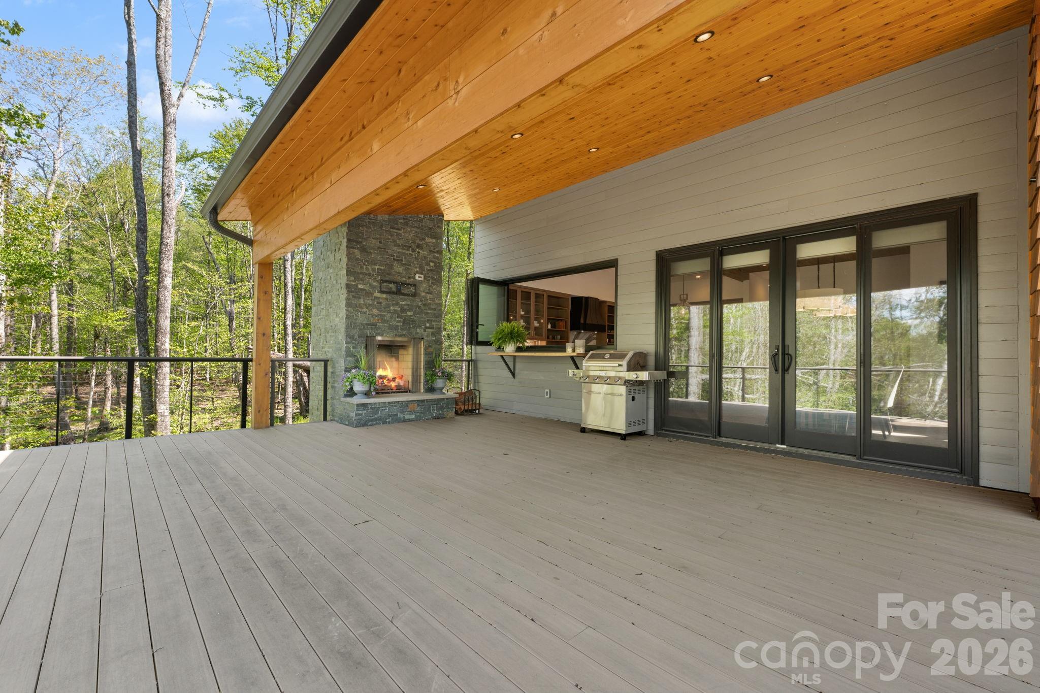 576 Eagle Springs Trail