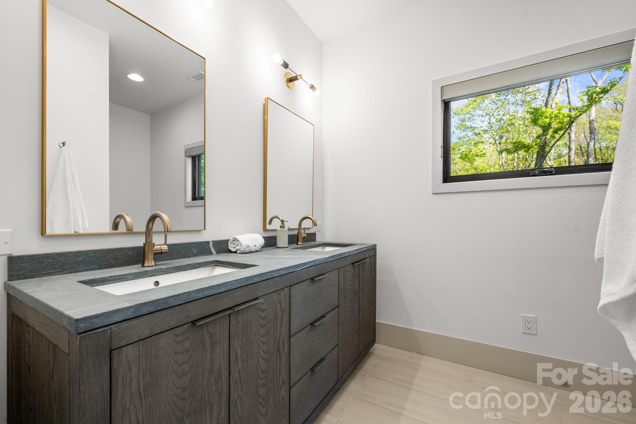 576 Eagle Springs Trail
