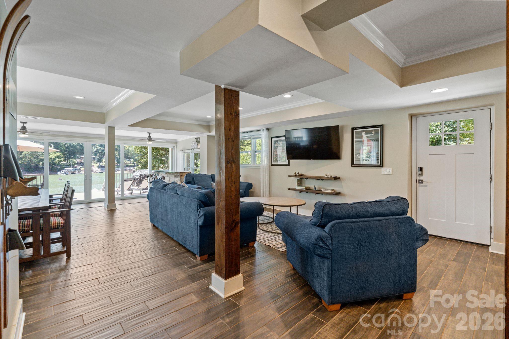 383 Sundown Road