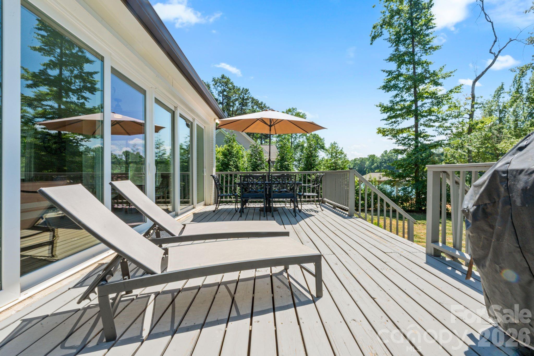 383 Sundown Road