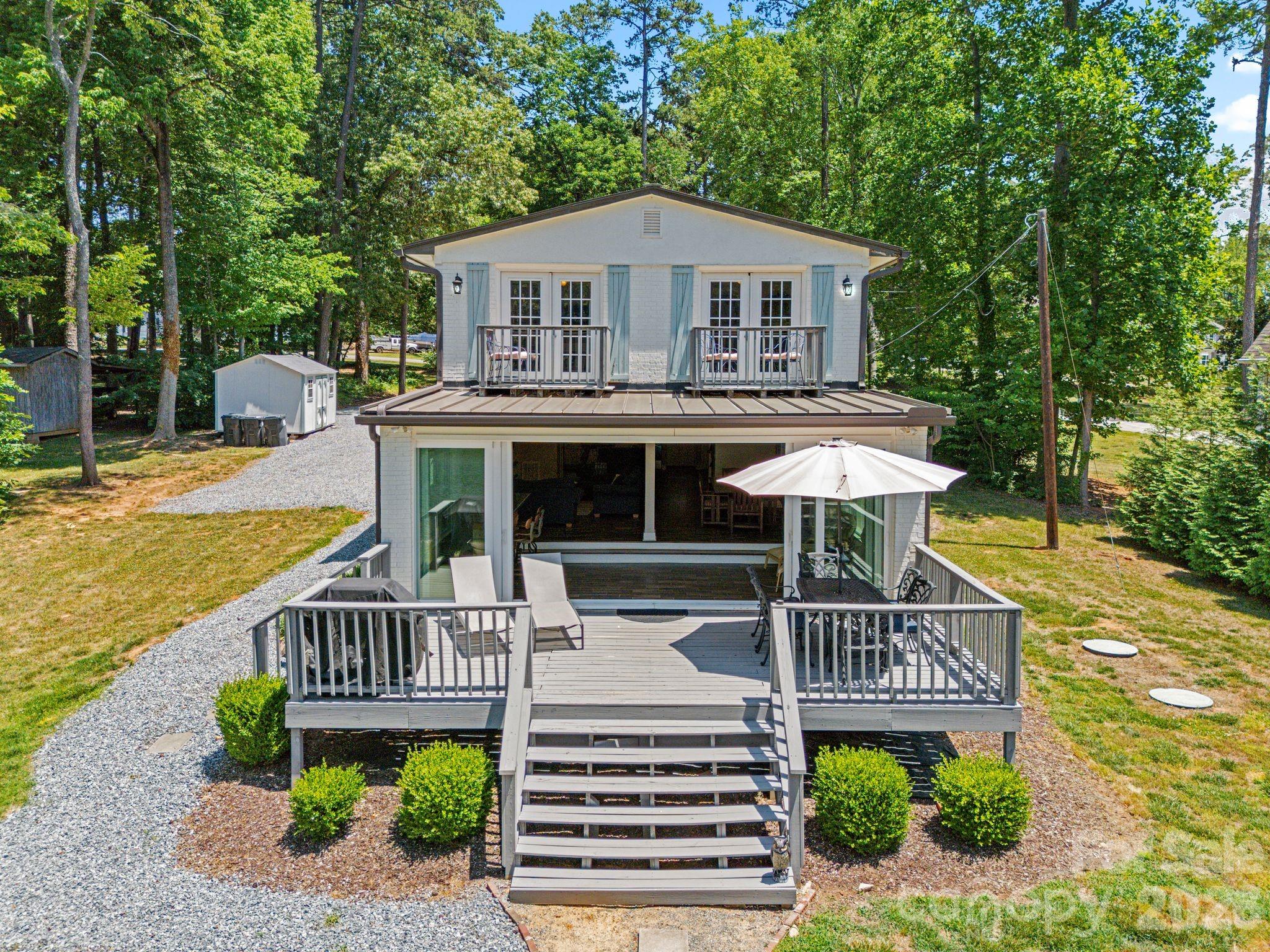 383 Sundown Road
