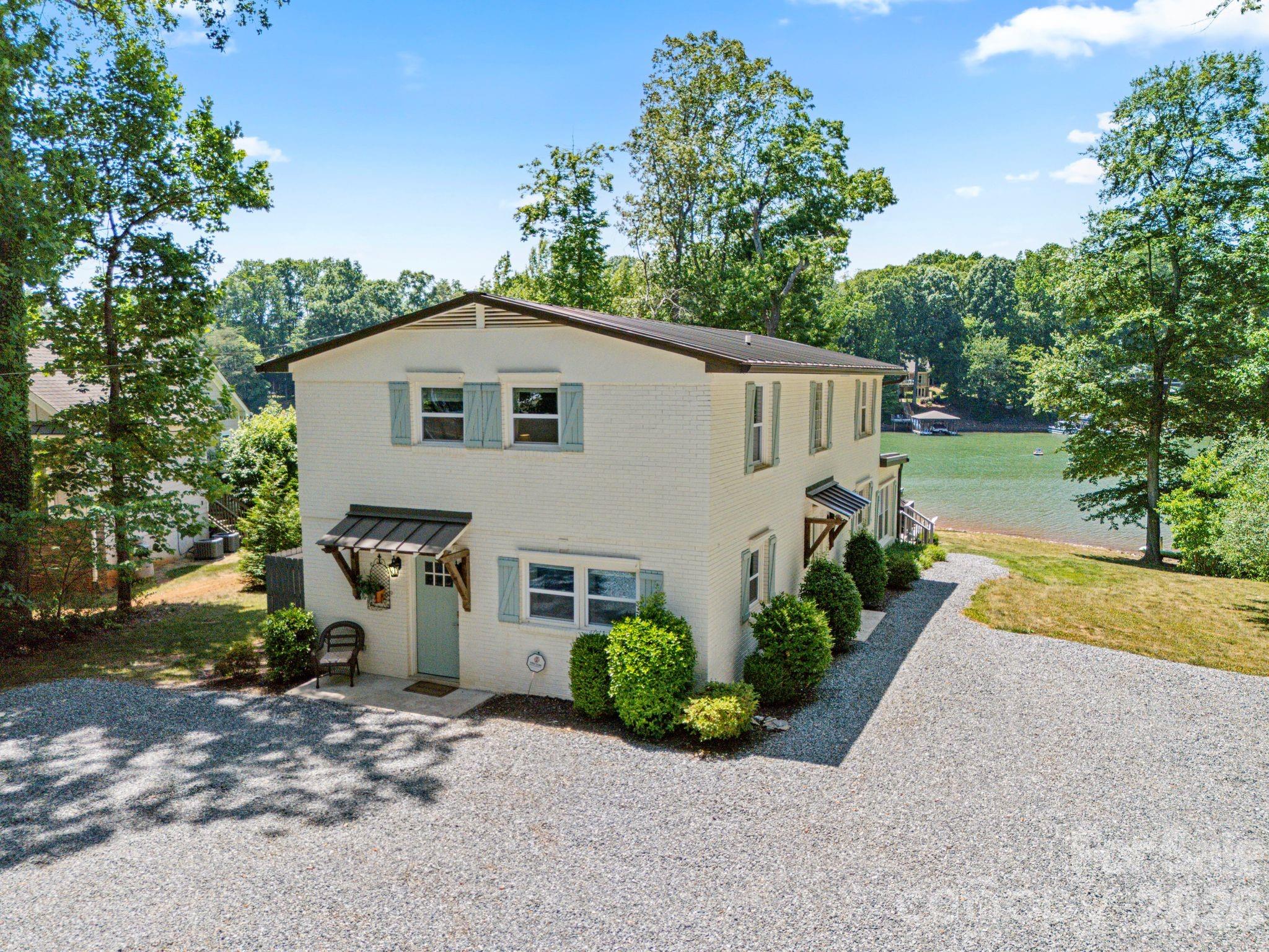 383 Sundown Road