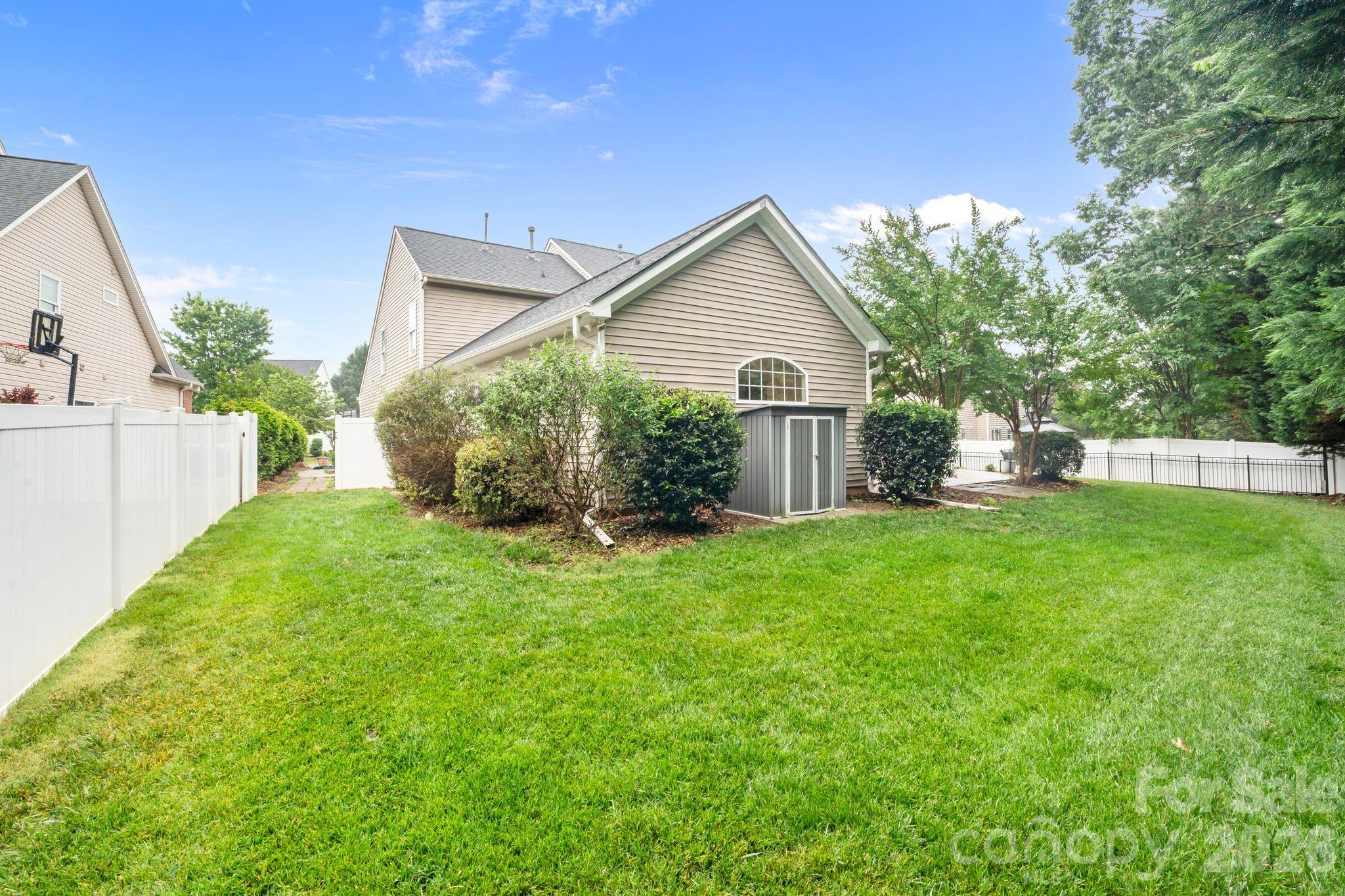 2435 Smith Cove Road