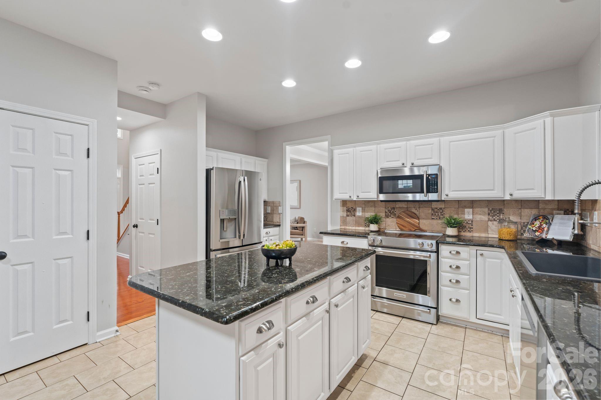 2435 Smith Cove Road