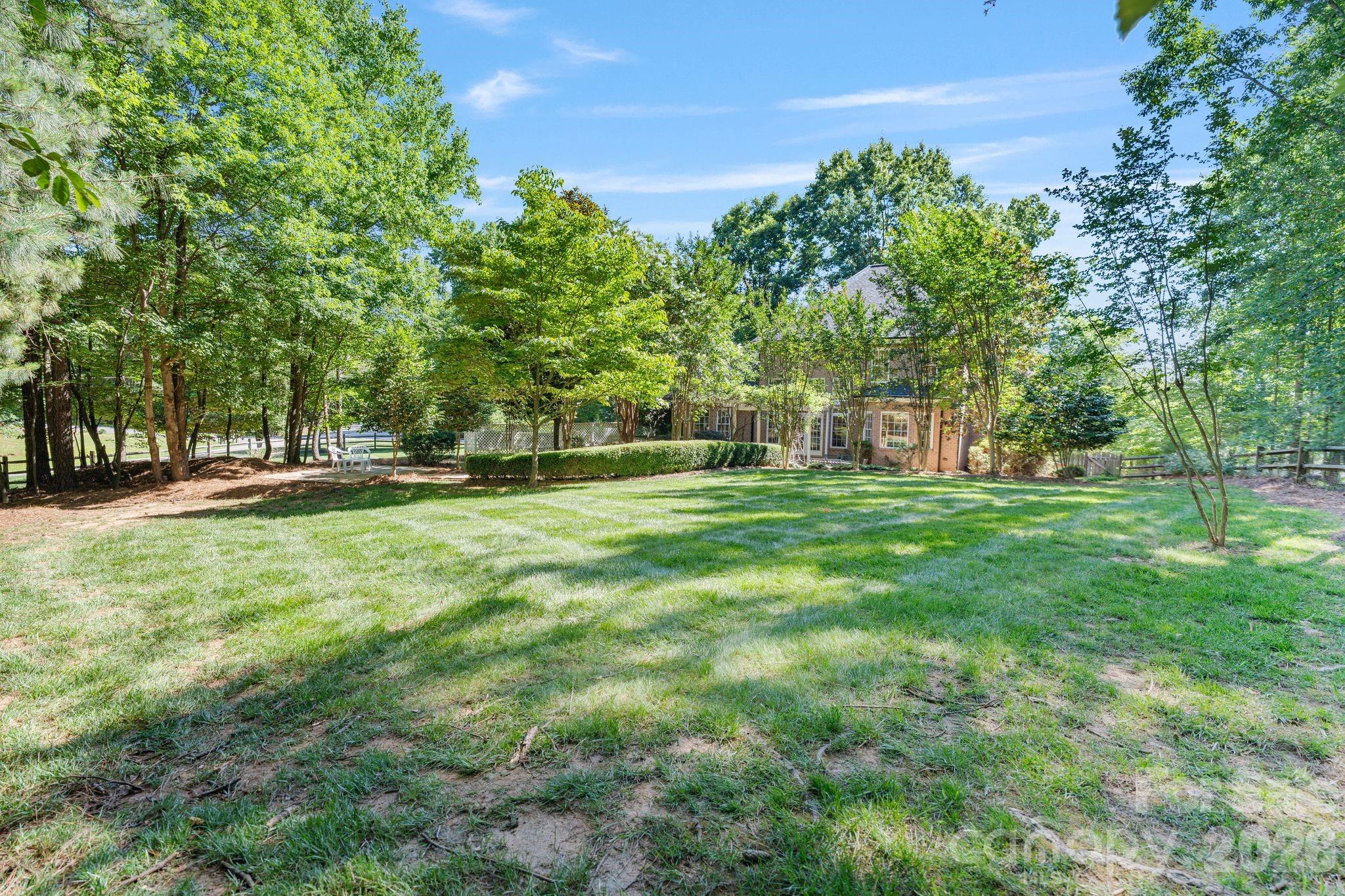 108 Broadview Circle