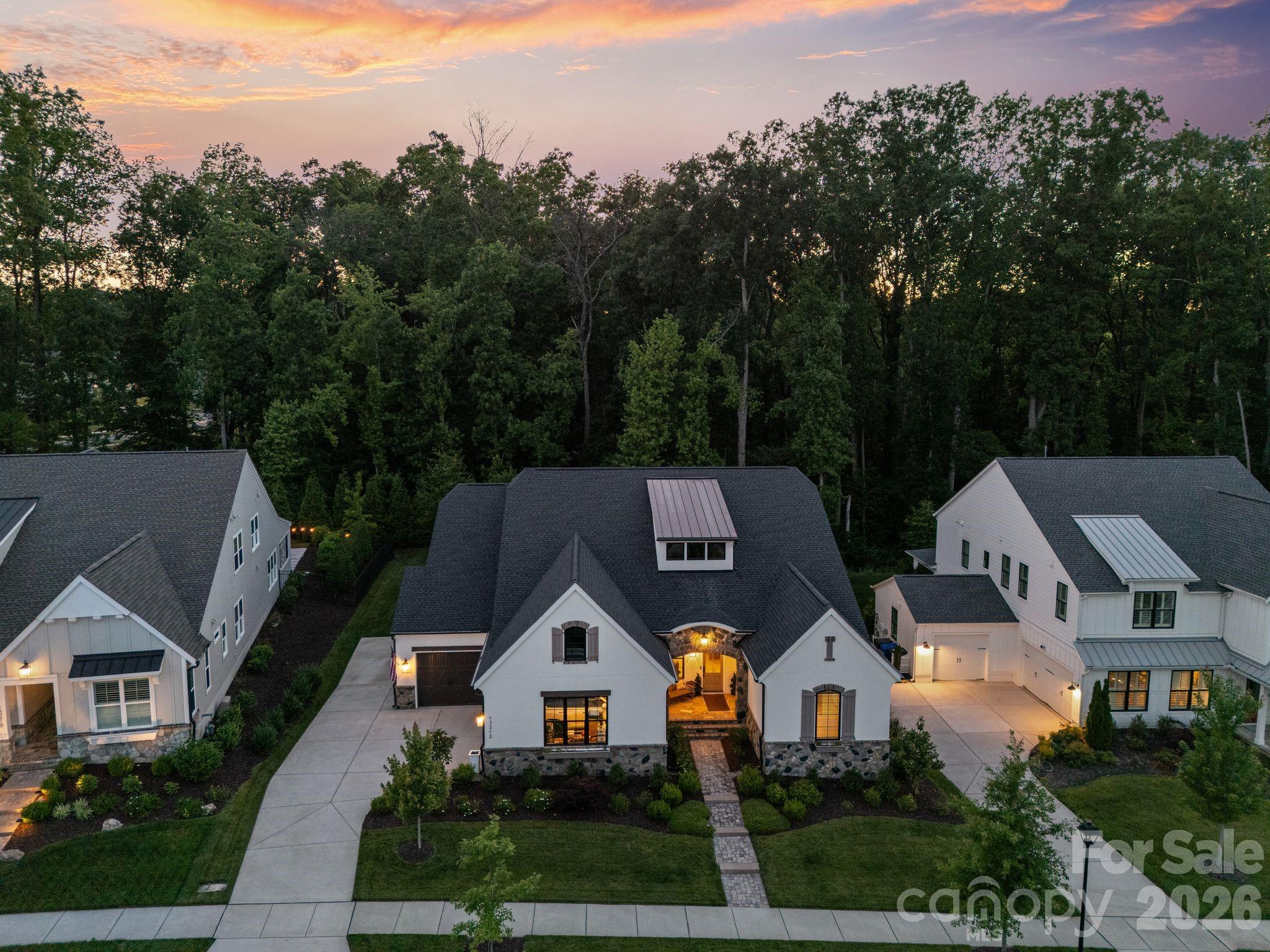 13212 Oak Farm Lane