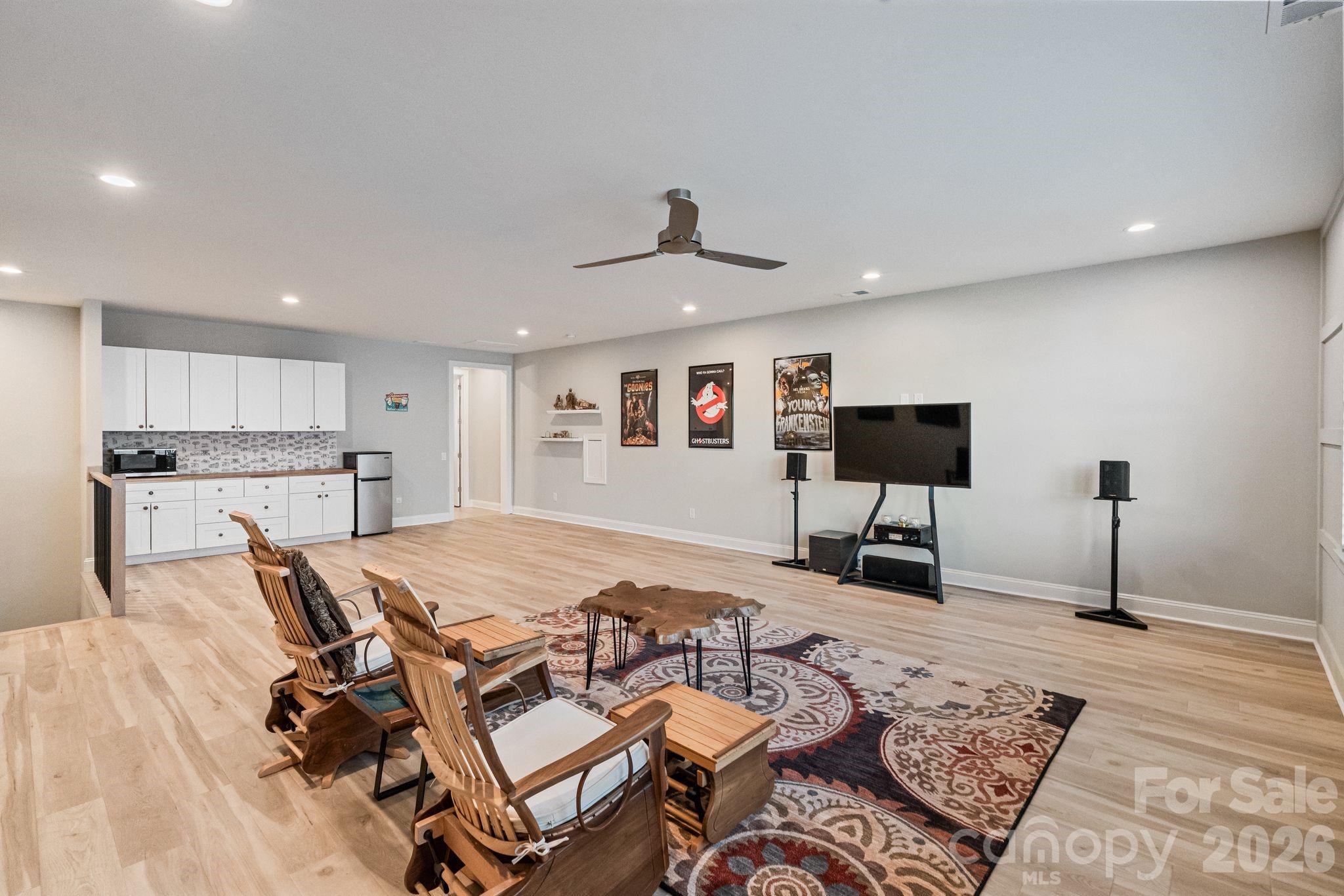 13212 Oak Farm Lane