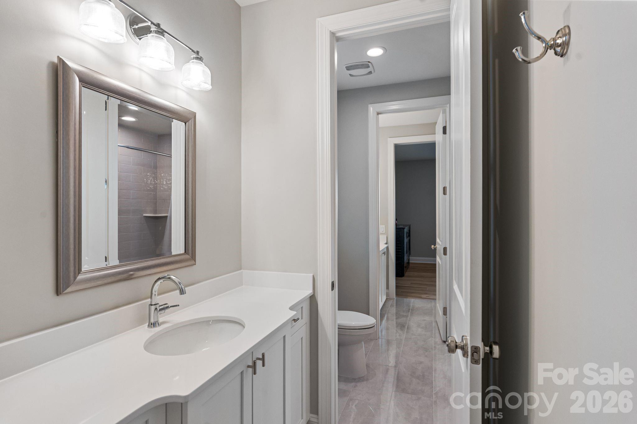 13212 Oak Farm Lane