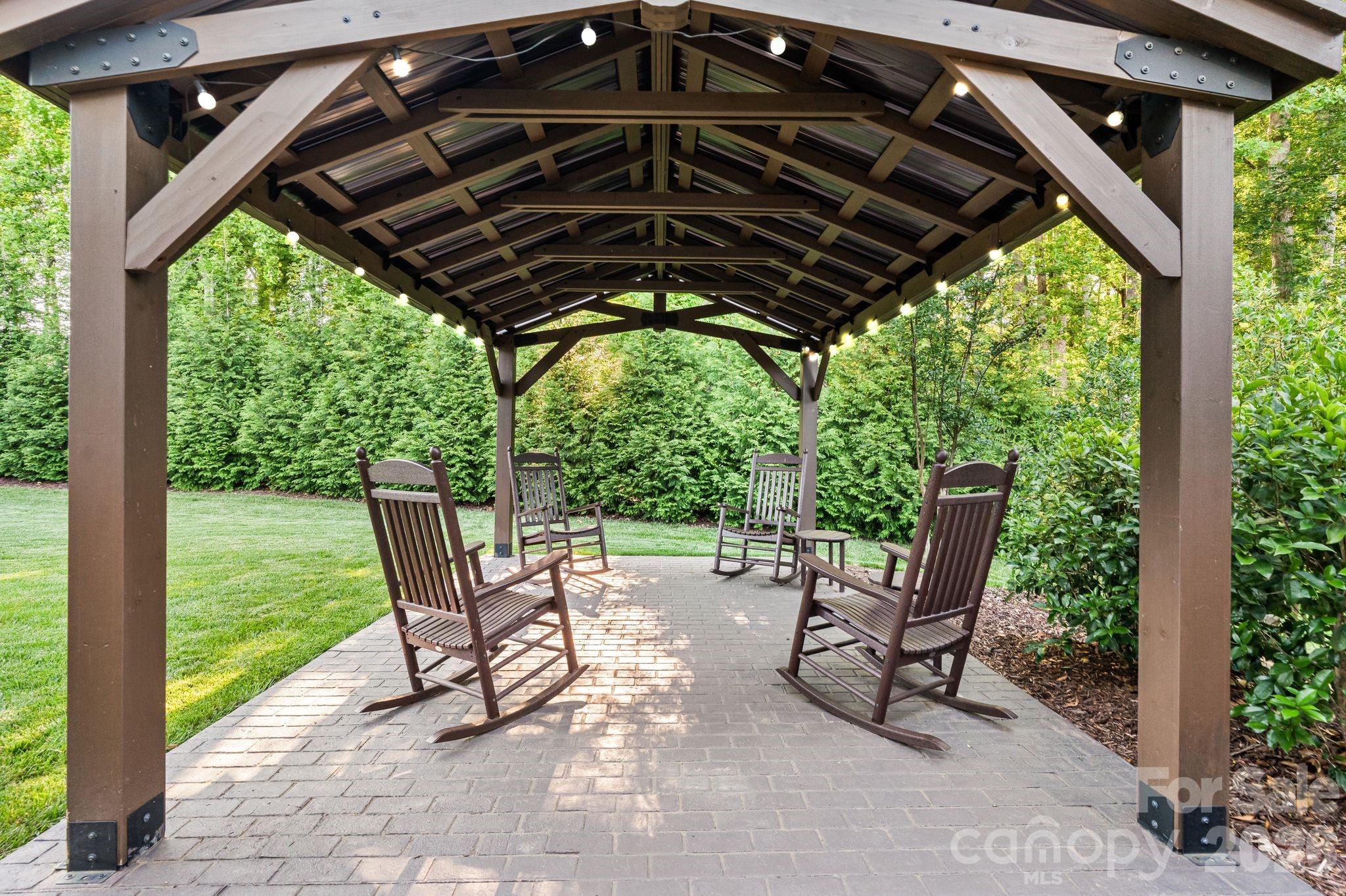 13212 Oak Farm Lane