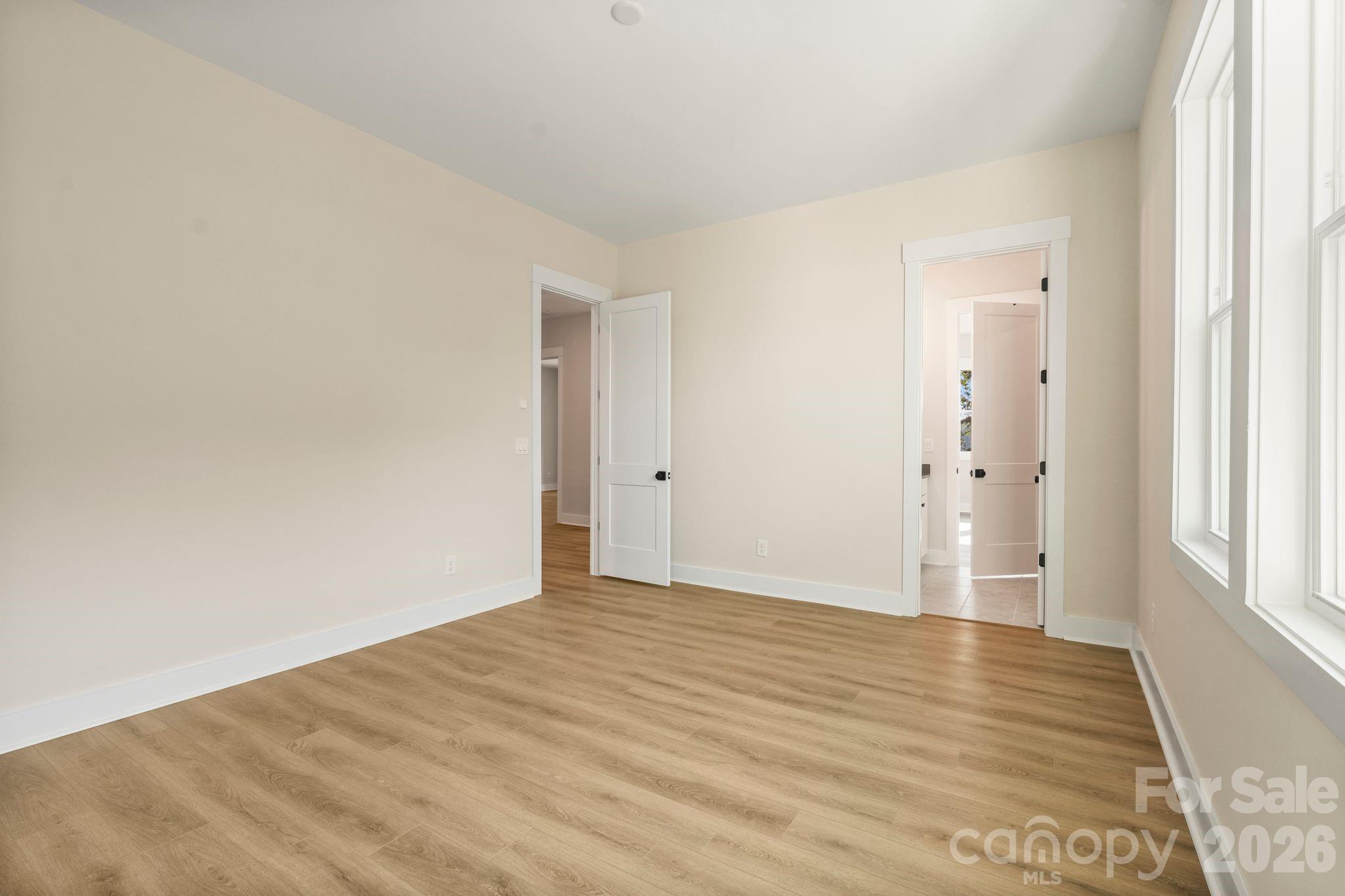4531 Splash Trail