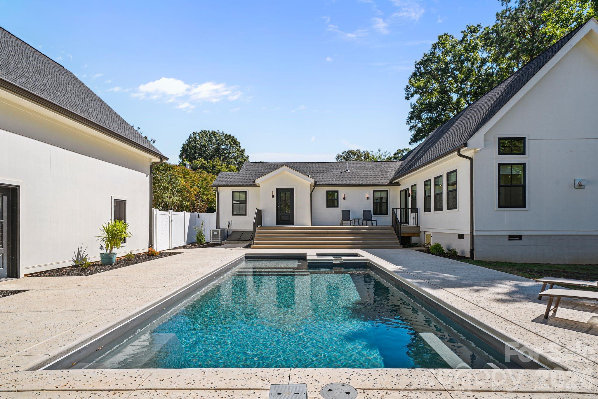 419 Clay Street