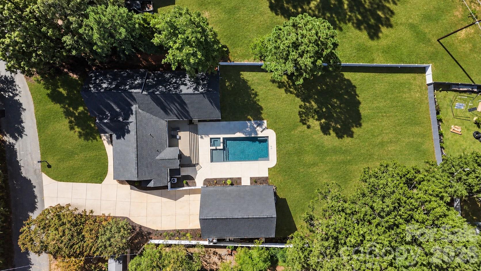 419 Clay Street