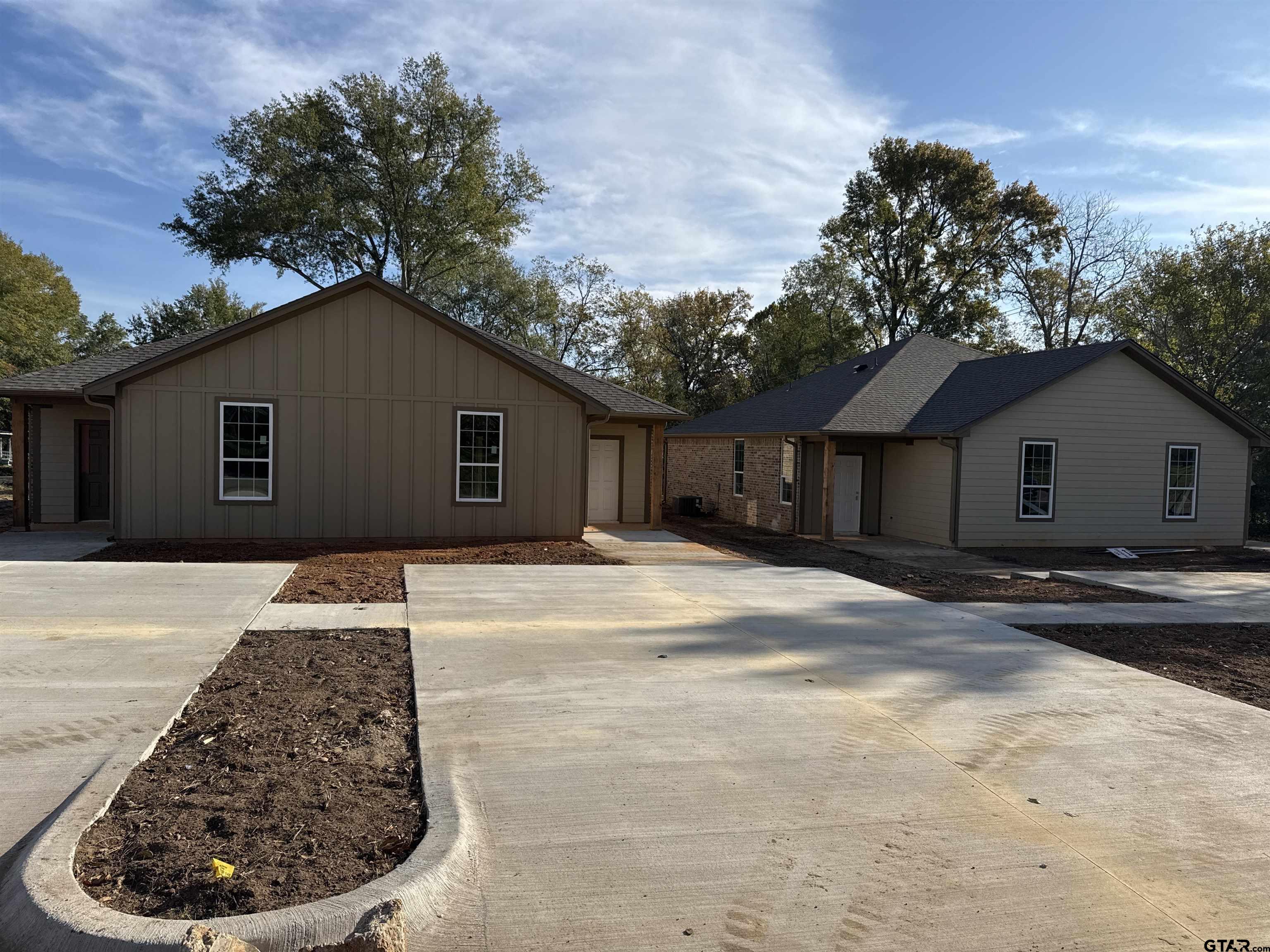 506 Neches St.