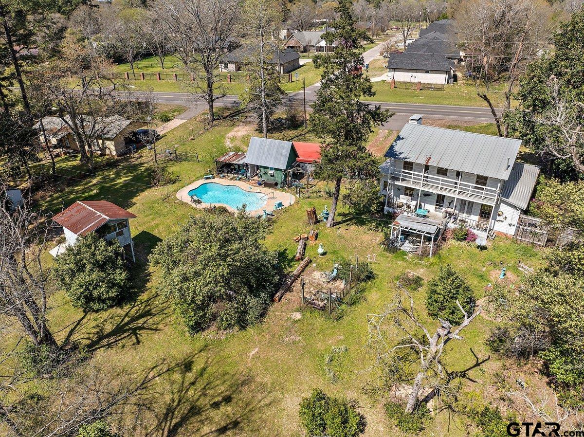 1634 E Johnson Drive