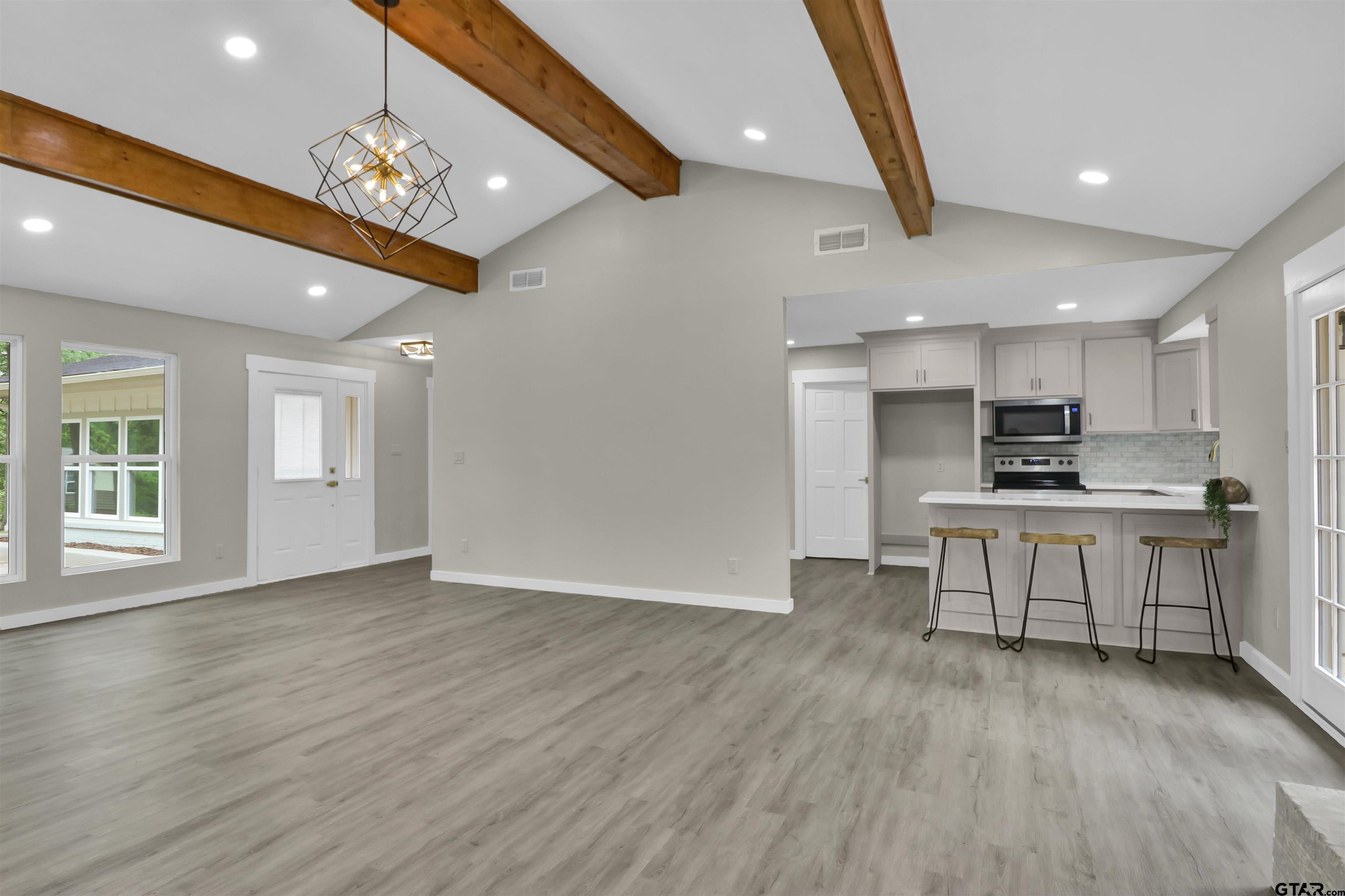 182 County Road 1329