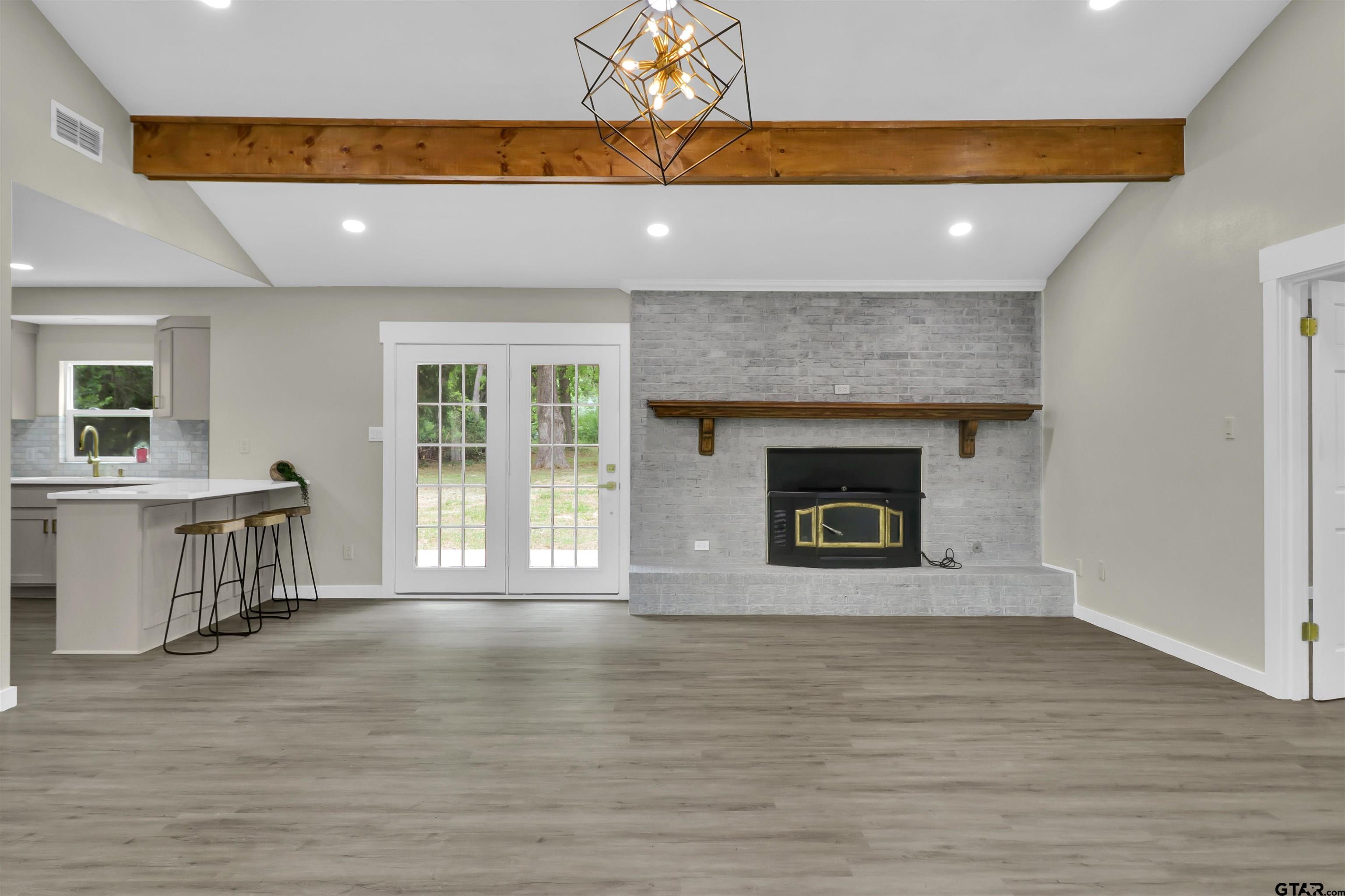 182 County Road 1329