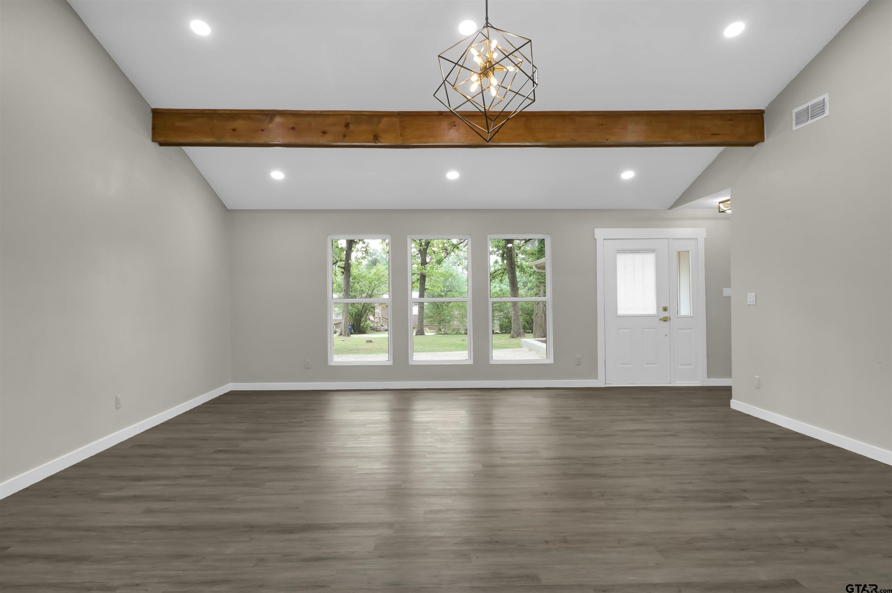 182 County Road 1329