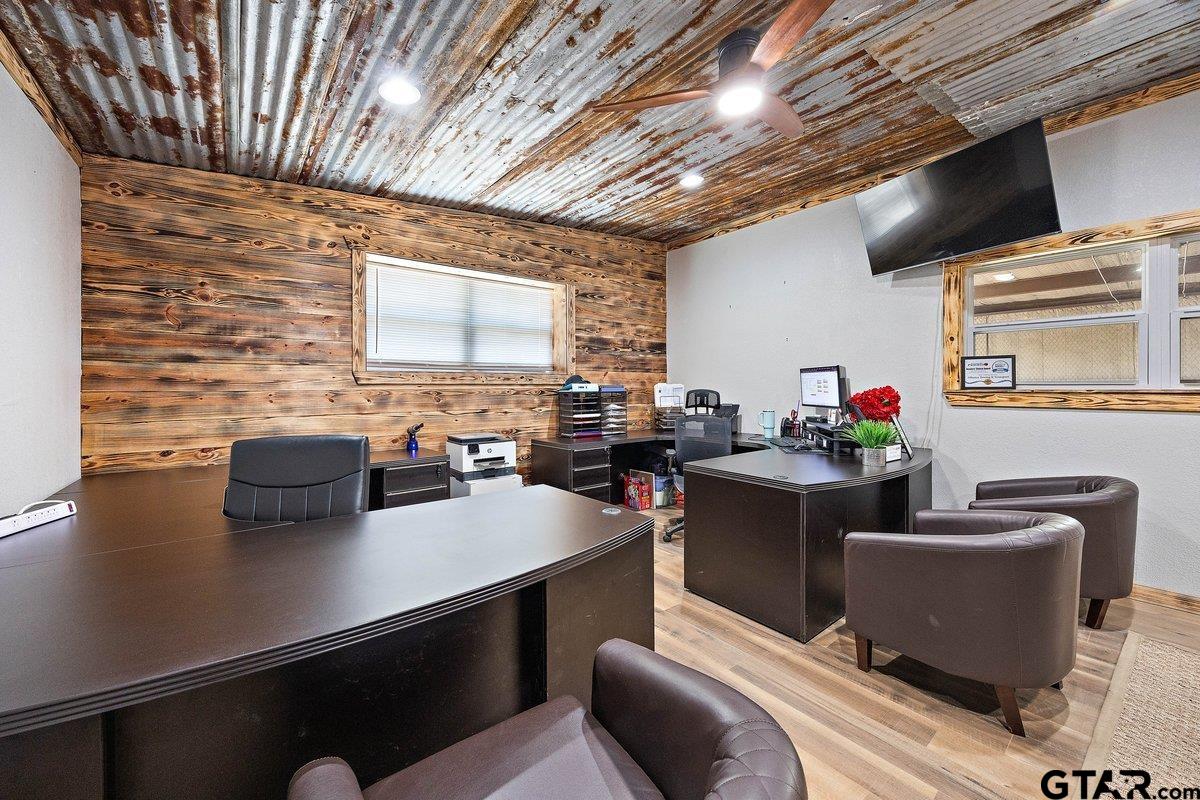 2005 N Jackson Street