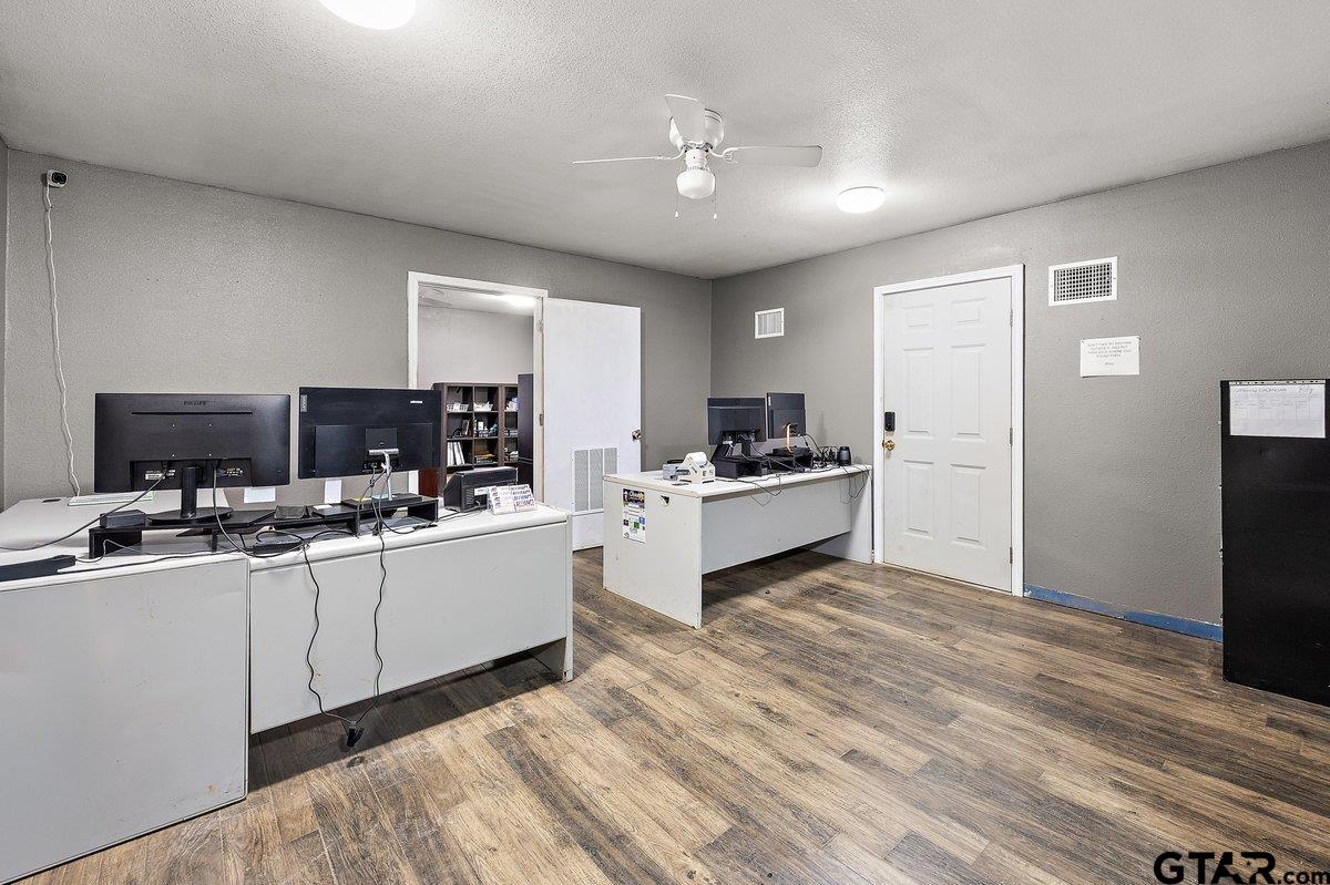 2005 N Jackson Street