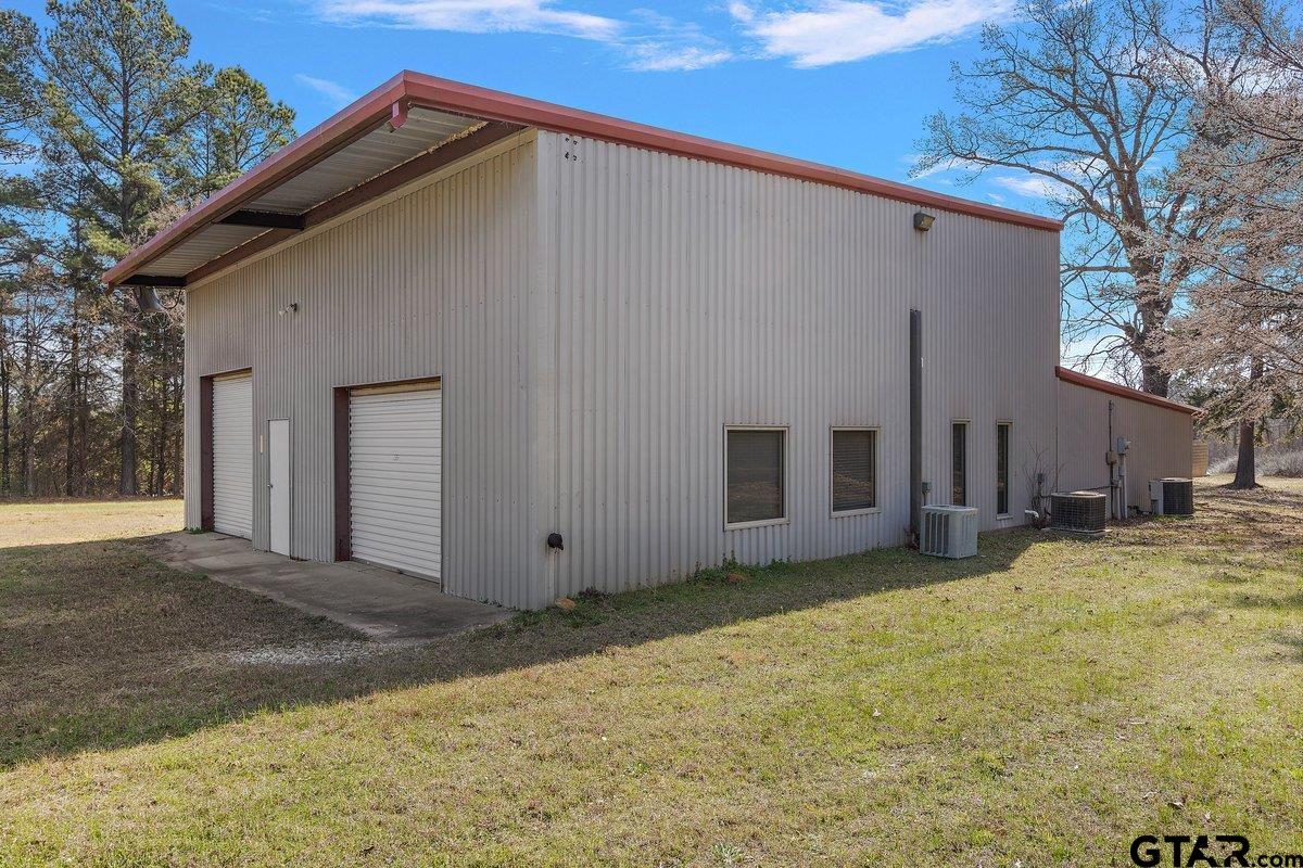 10521 HWY 271