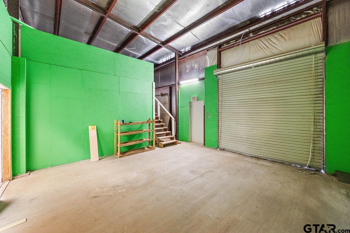 10521 HWY 271