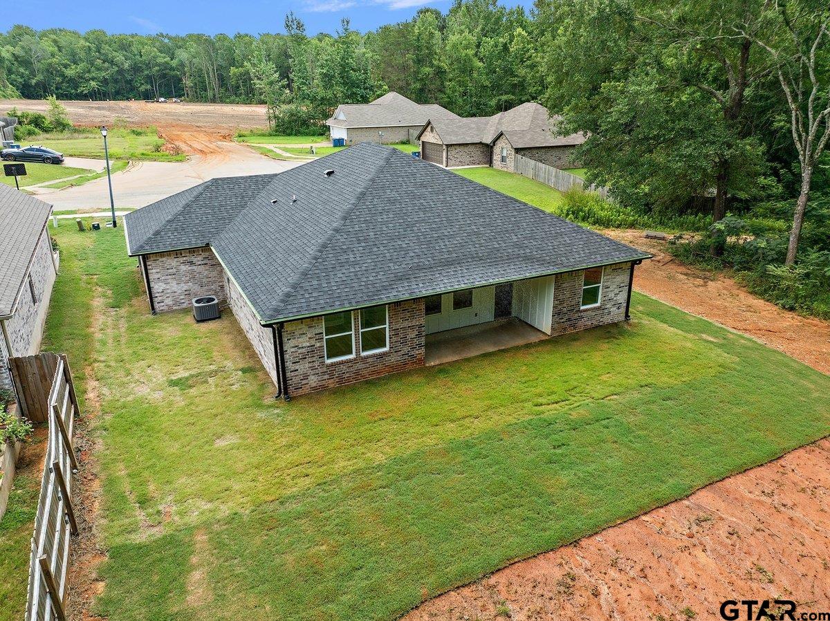437 Tara Ln