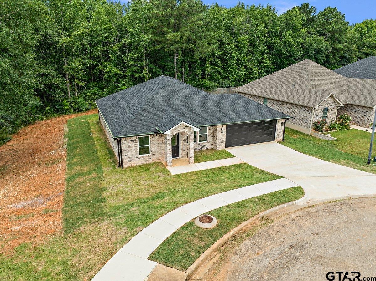 437 Tara Ln