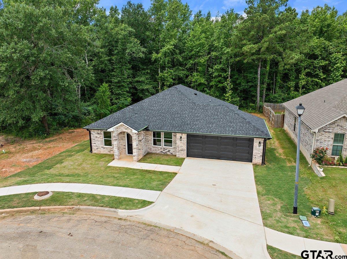 437 Tara Ln