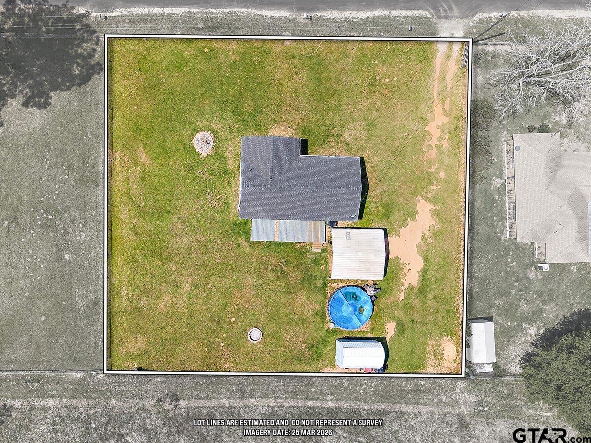 279 Fairview St
