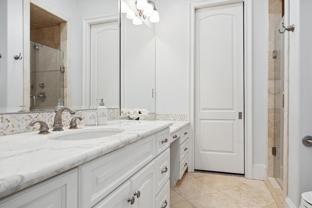 4022 Coleridge Street