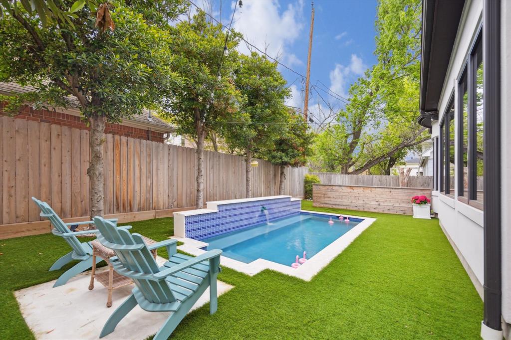 4022 Coleridge Street