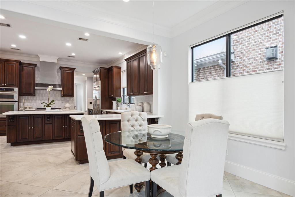 4022 Coleridge Street