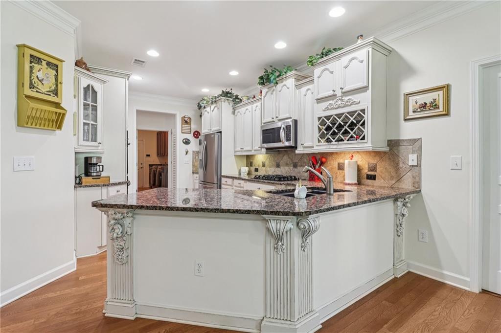 3217 Black Gum Lane SW