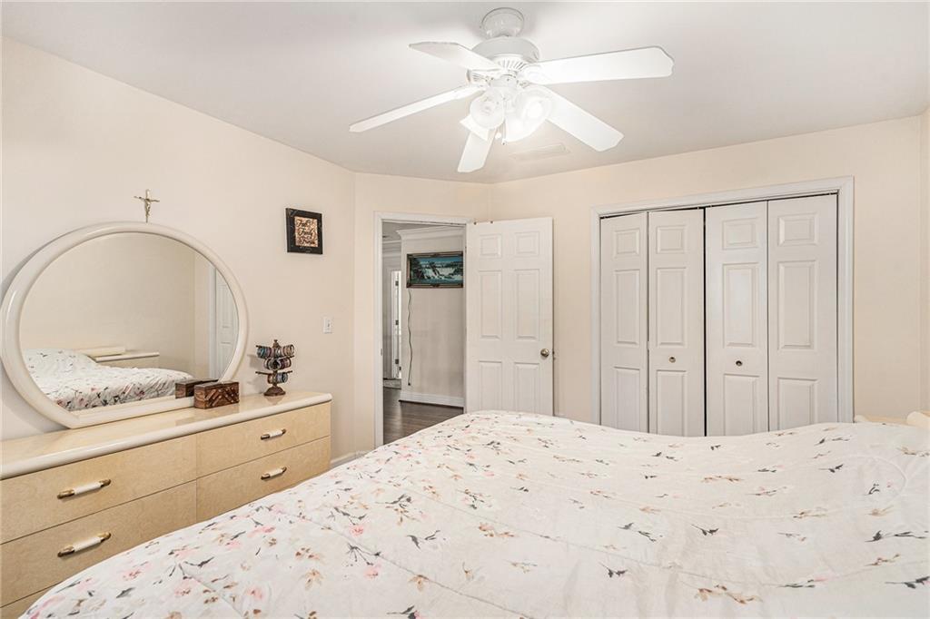 100 Cross Creek Drive