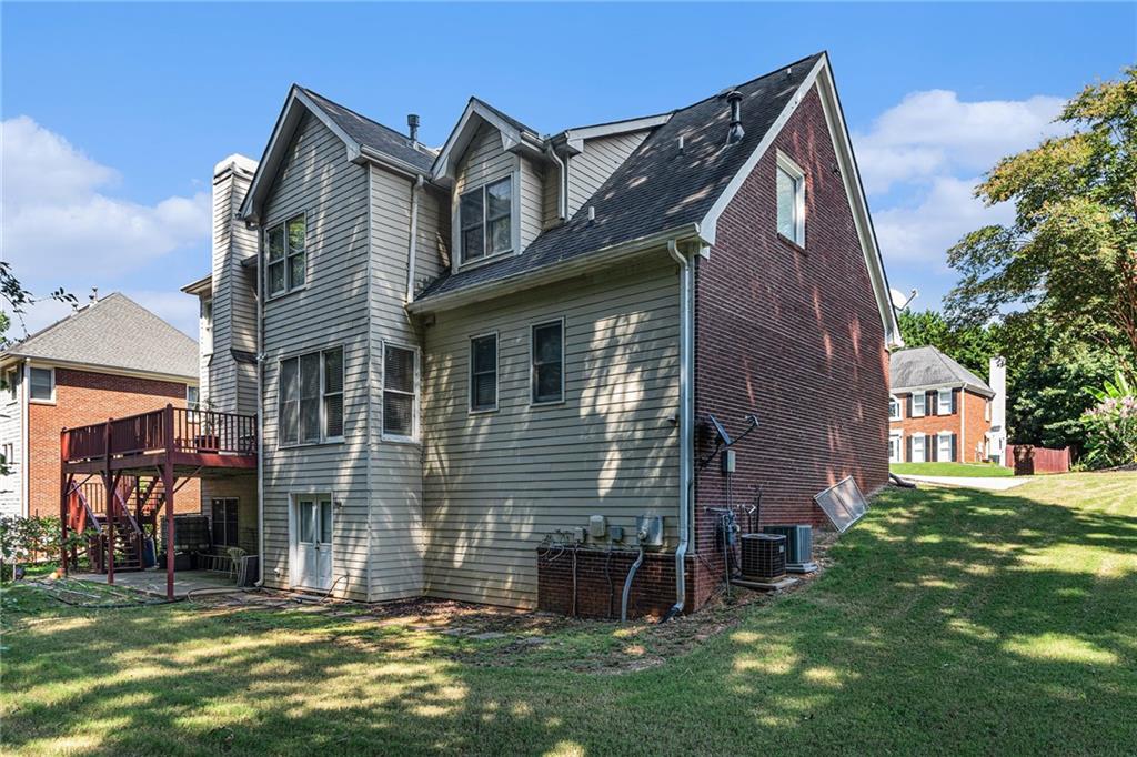 100 Cross Creek Drive