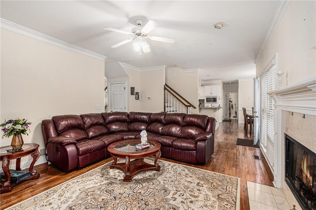 100 Cross Creek Drive