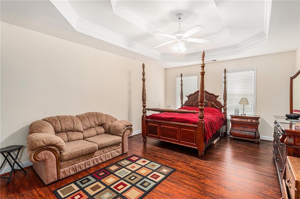 100 Cross Creek Drive