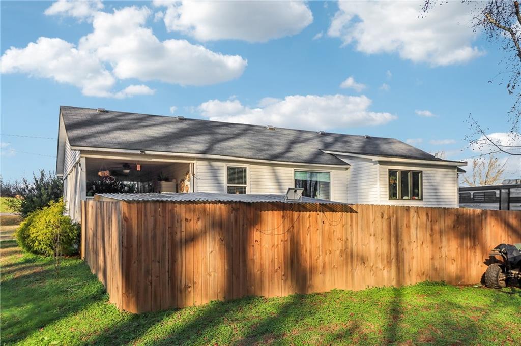 6150 Oak Grove Circle