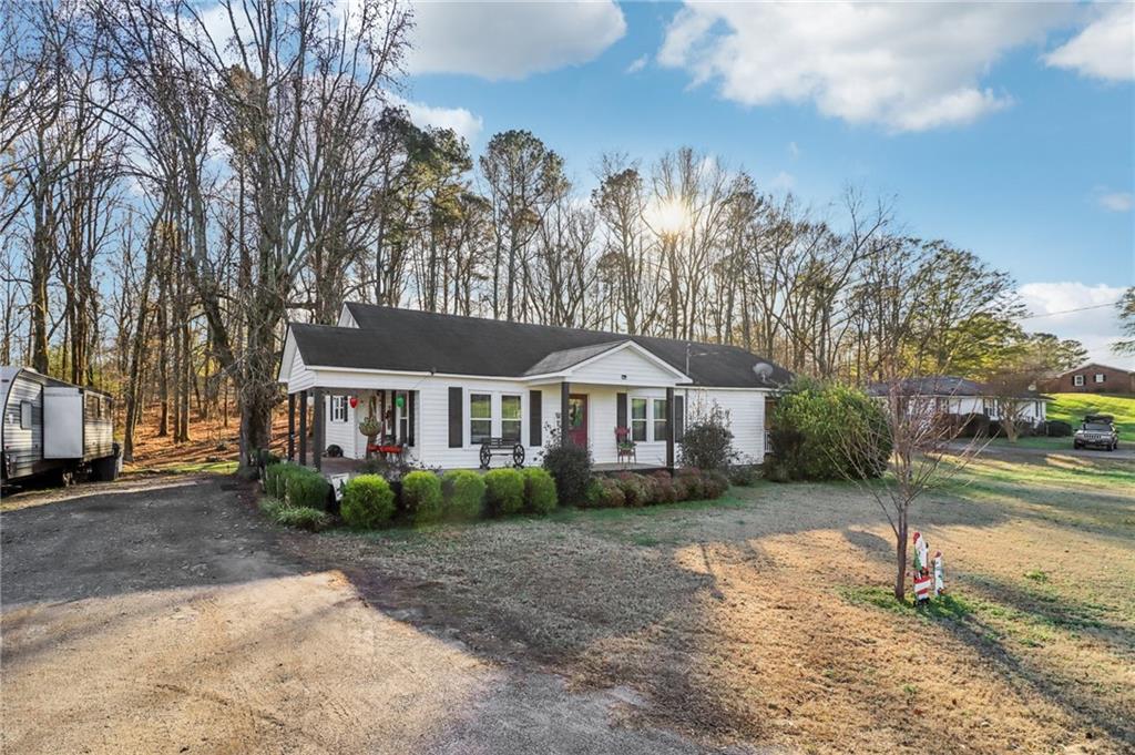 6150 Oak Grove Circle