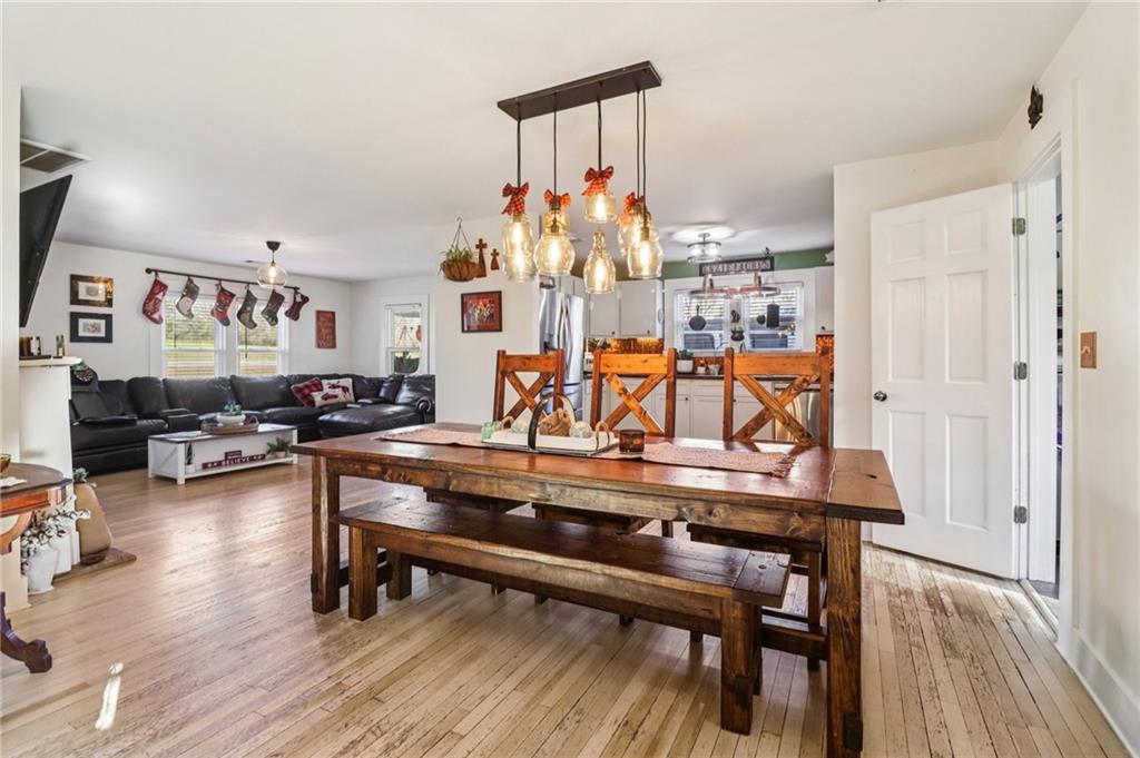 6150 Oak Grove Circle