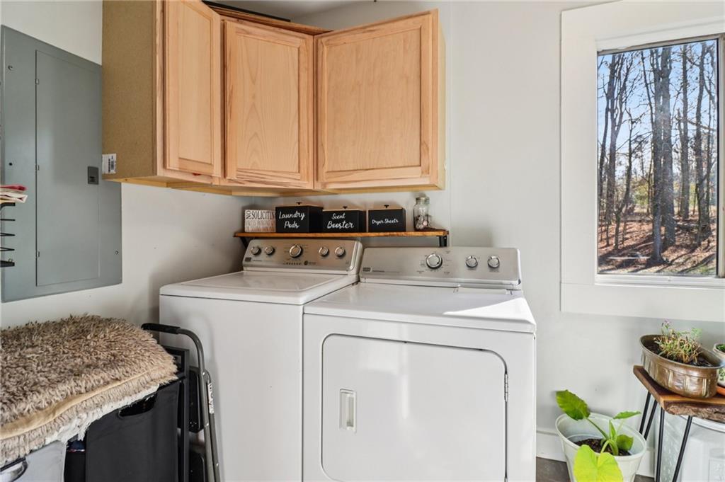 6150 Oak Grove Circle