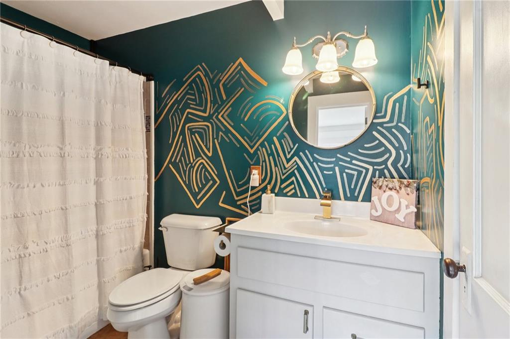 6150 Oak Grove Circle