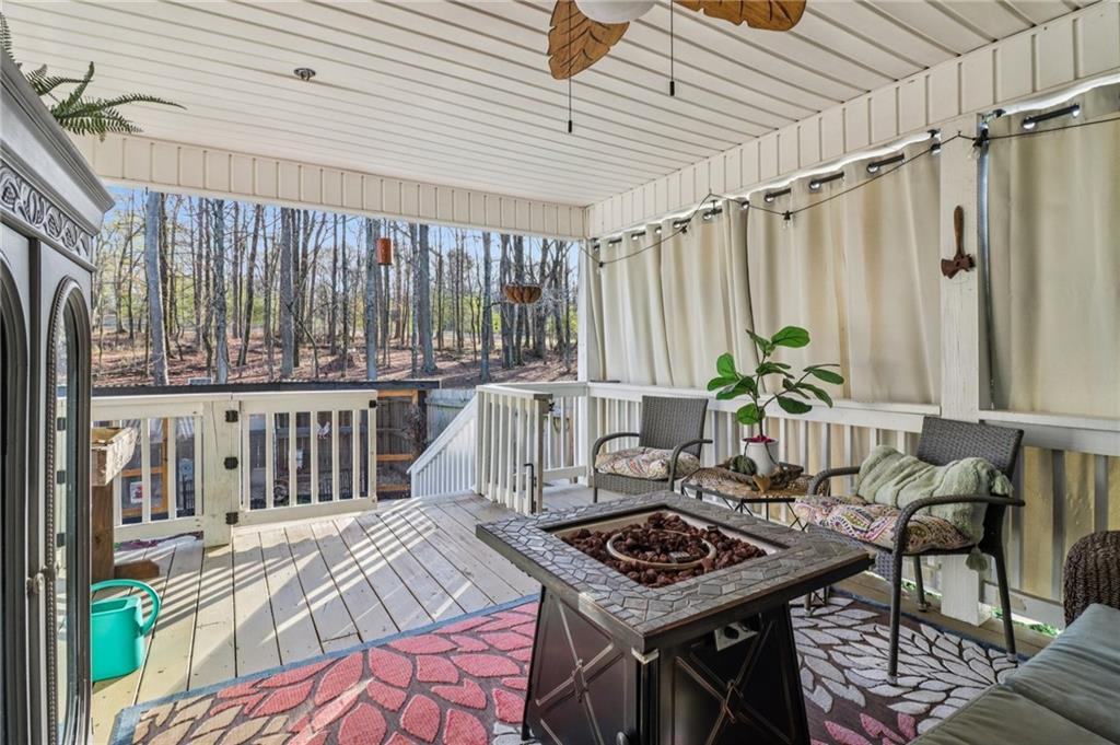 6150 Oak Grove Circle