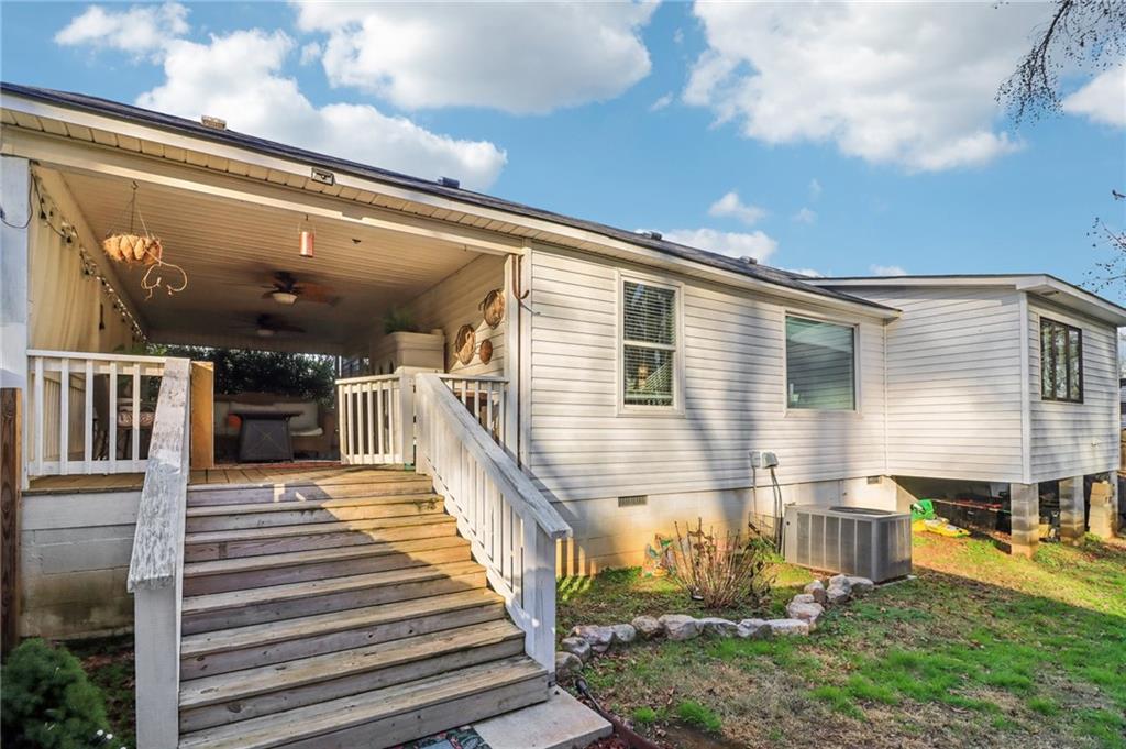 6150 Oak Grove Circle