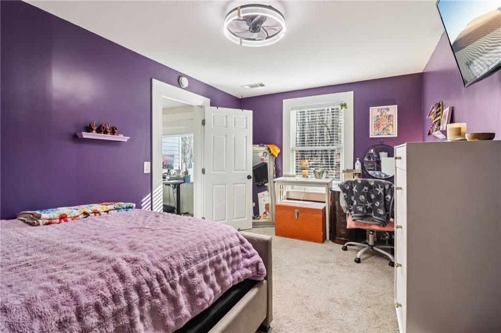 6150 Oak Grove Circle