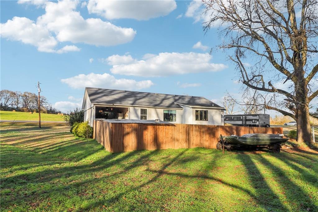 6150 Oak Grove Circle