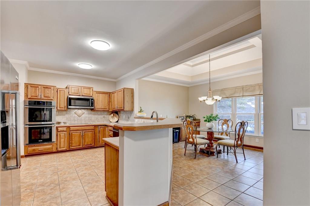 2980 Georgian Manor Drive